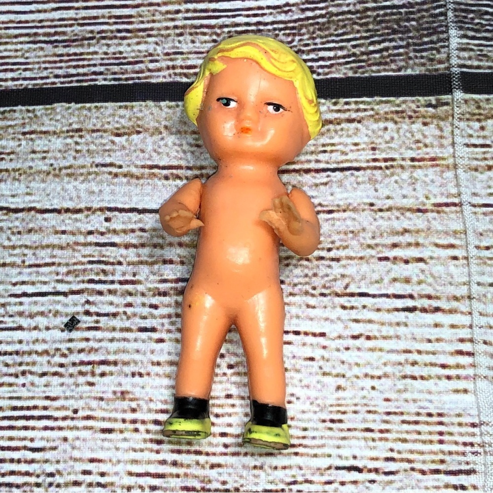 Vintage 60s Rubber German Ari baby doll  movable arms with painted shoes